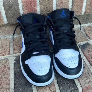 Jordan 1 blue